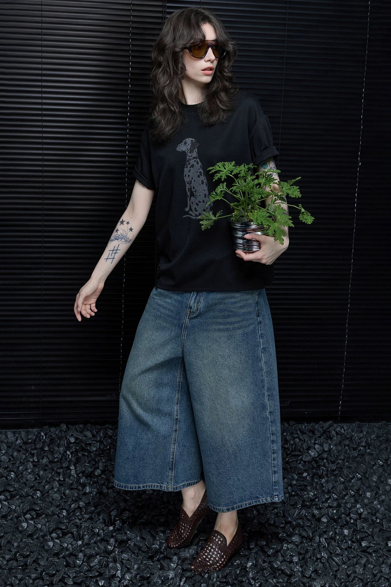 ブラックプリントリラックス半袖Tシャツ 　B4852