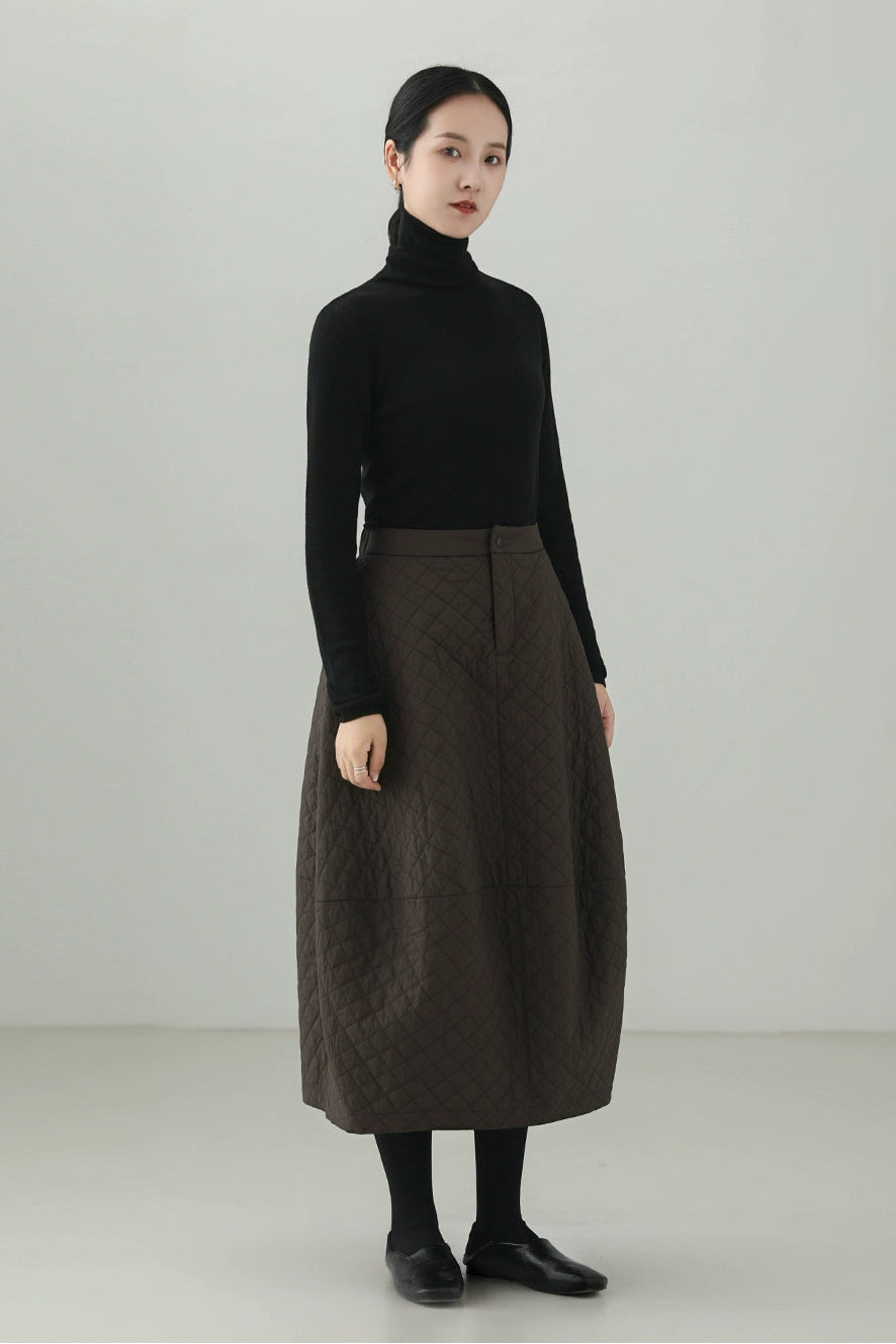 ウオームチューリップキルティングスカート　B4524