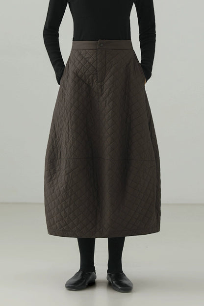 ウオームチューリップキルティングスカート　B4524