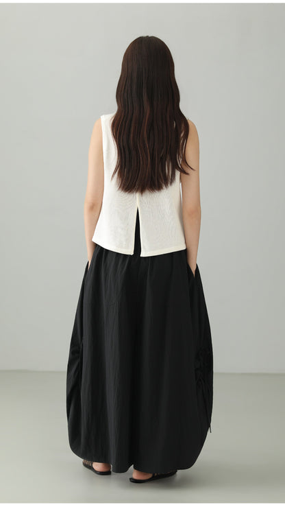 Back Slit Sleeveless Knit Top B4762