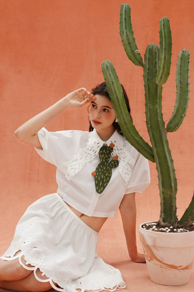 ヴィンテージグリーンサボテン刺繡ネクタイ　B3926