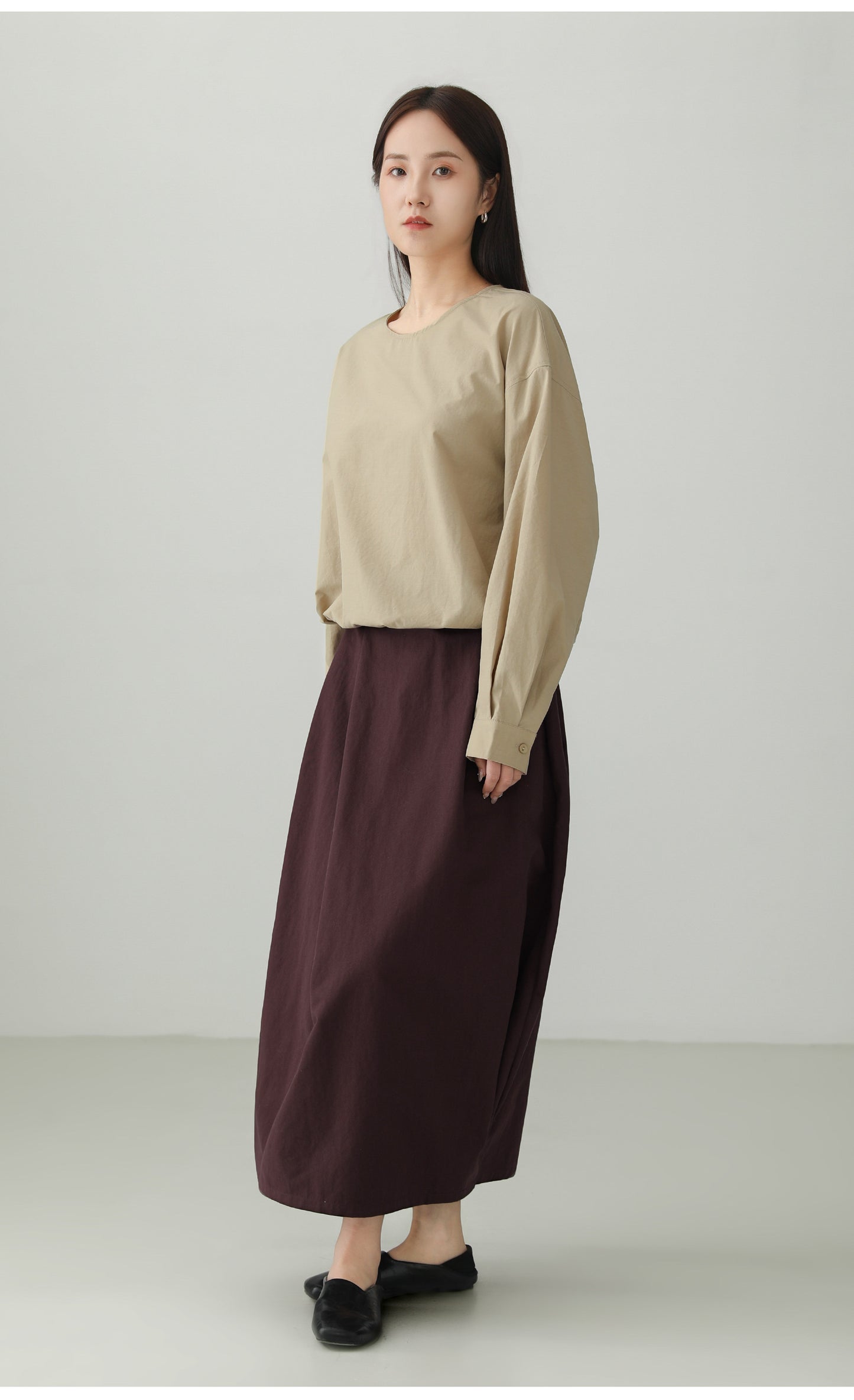 ミニマルクルーネックプルオーバーシャツ　B4729