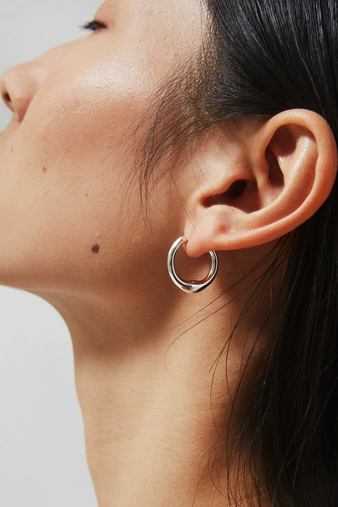 S925プレーンフープスタッドピアス　B4341