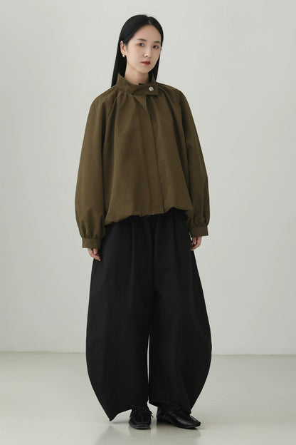 Stand collar gathered jacket B4274