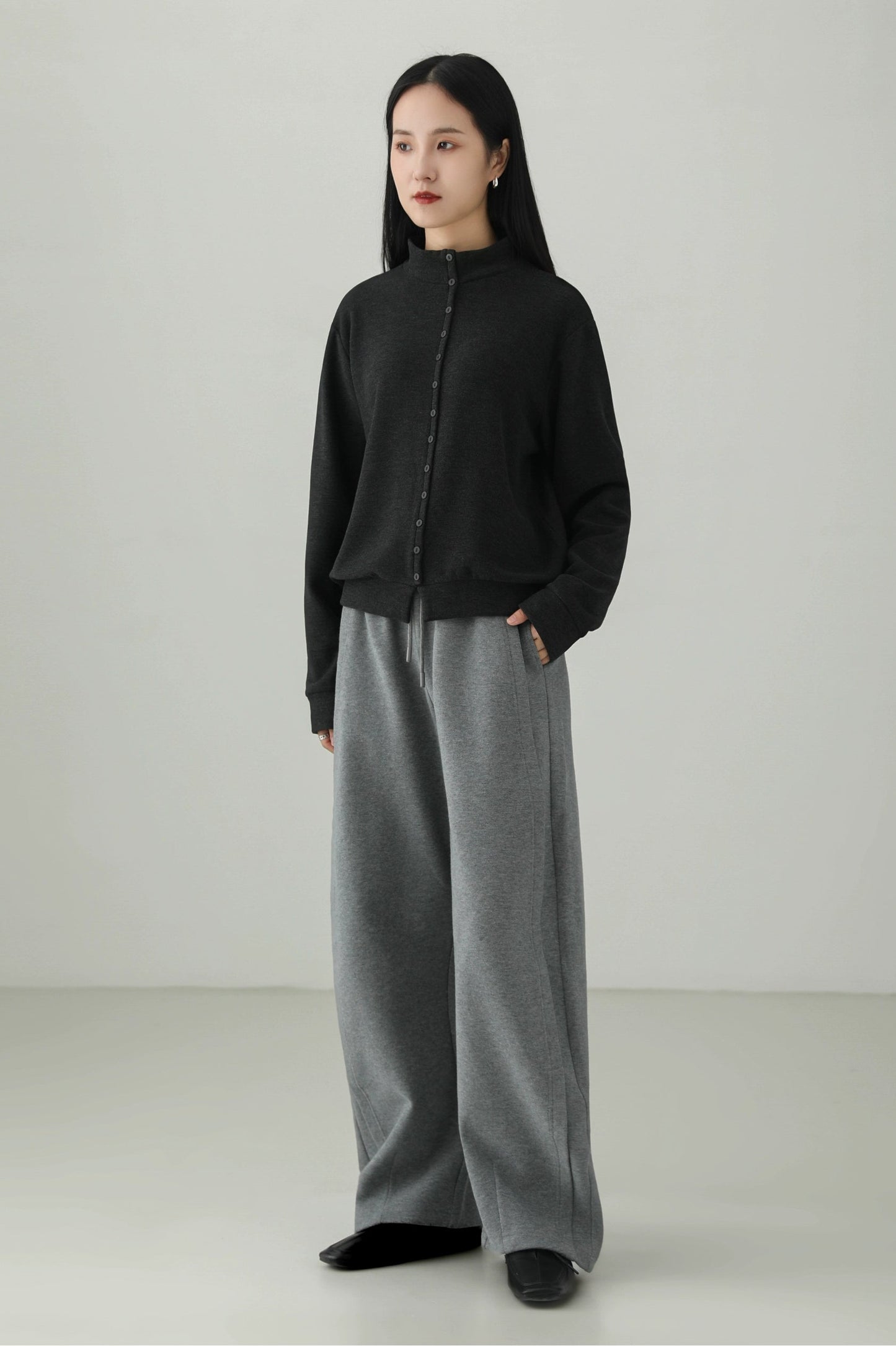 Minimalist Curved Blade Loose Pants B4530