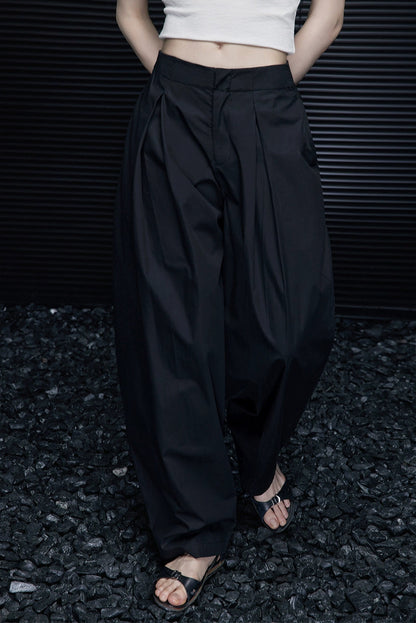 ブラックコットンコクーンタイプルーズハンサムパンツ　B4062