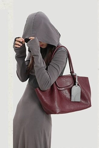 レザーニッチショルダーラージトートバッグ　B4412