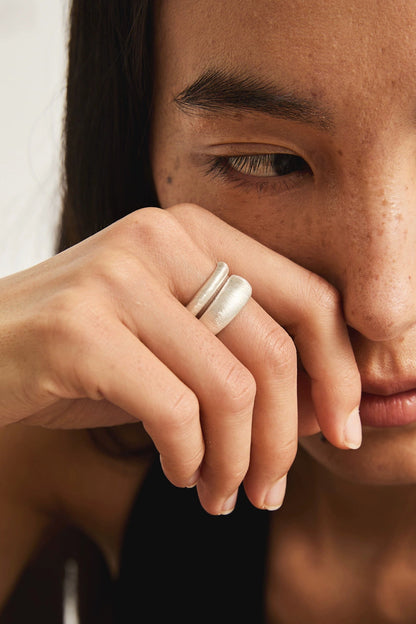 S925プレーンブラッシュドダブルリング　B4340