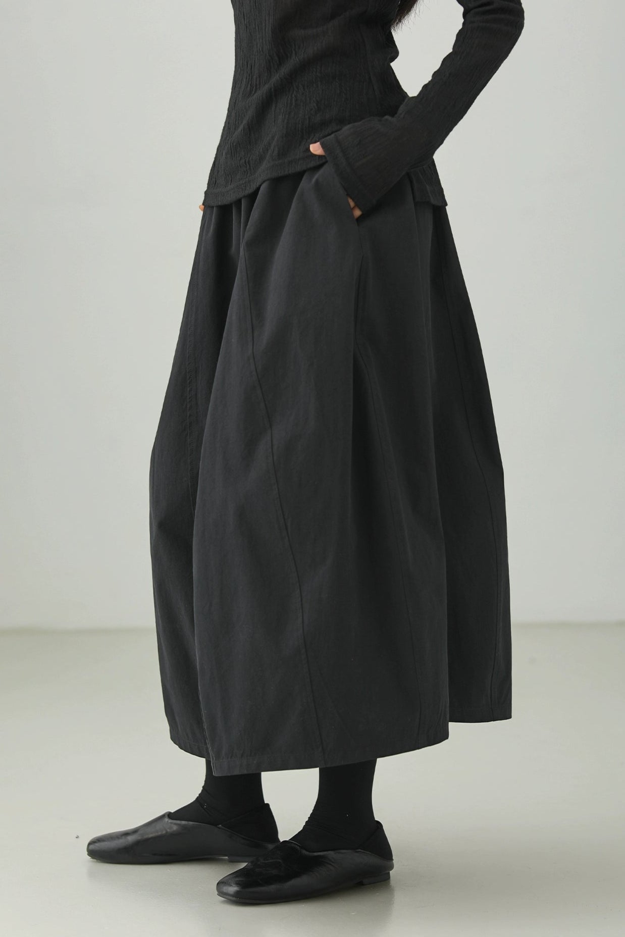 Black High-End Flower Bud Skirt B4273