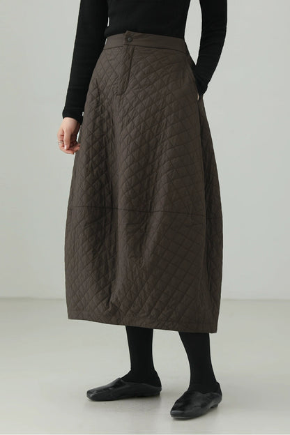 ウオームチューリップキルティングスカート　B4524