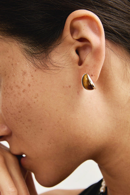 S925タイガーアイクラシックスタッドピアス　B4284