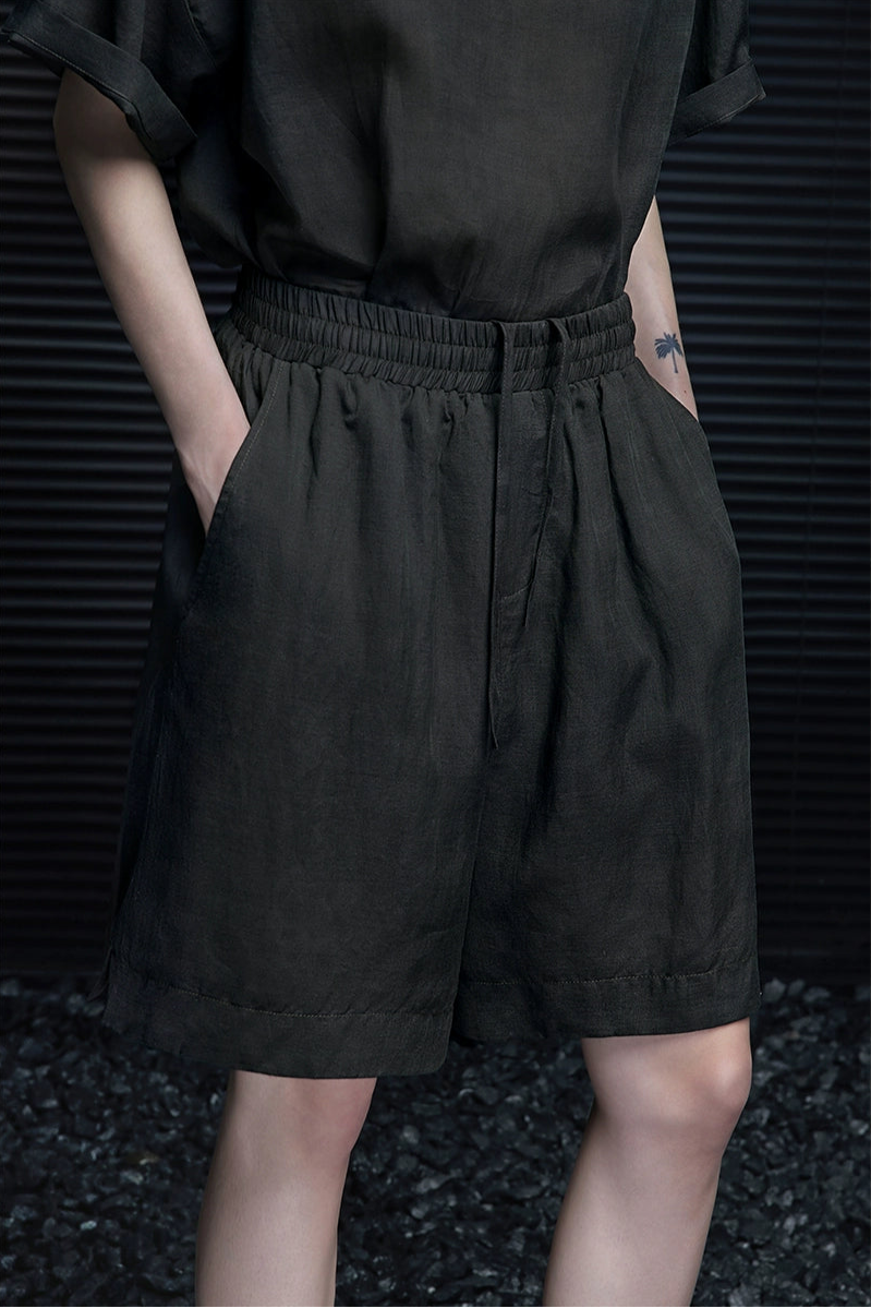 Gray-green linen blend handsome half-length pants B3994