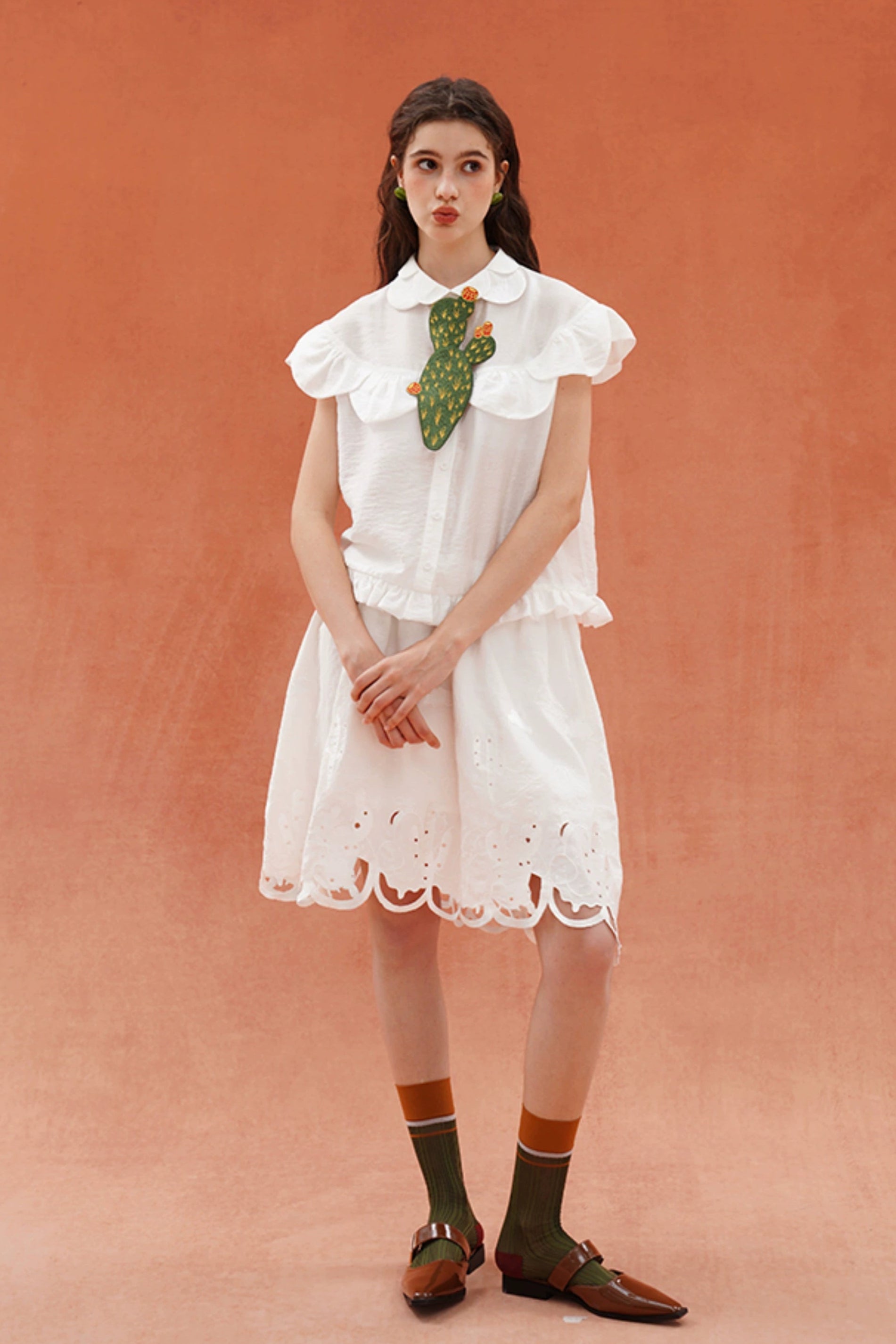 ヴィンテージグリーンサボテン刺繡ネクタイ　B3926