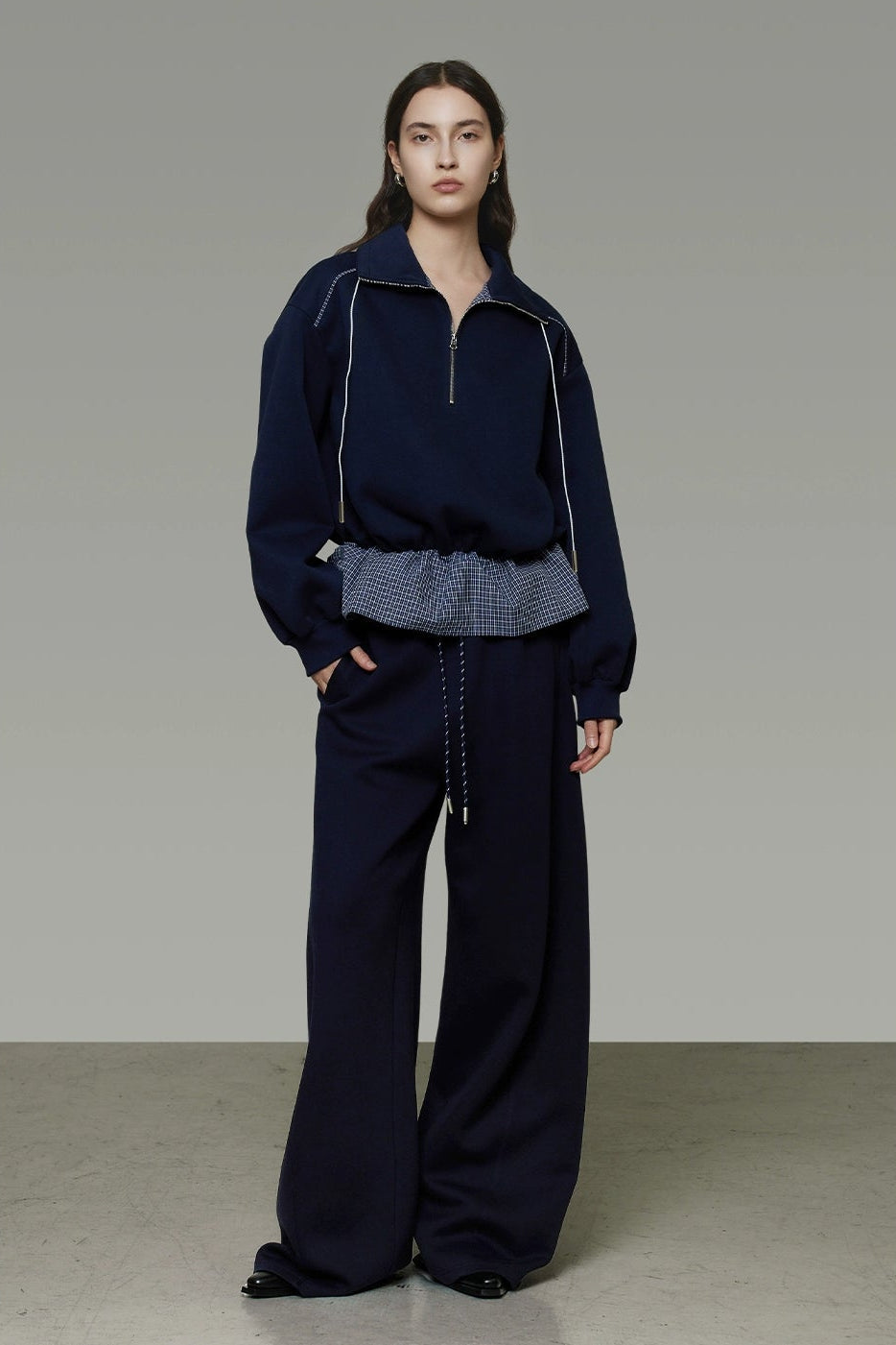 Contrast half-zipper sweatshirt B4441