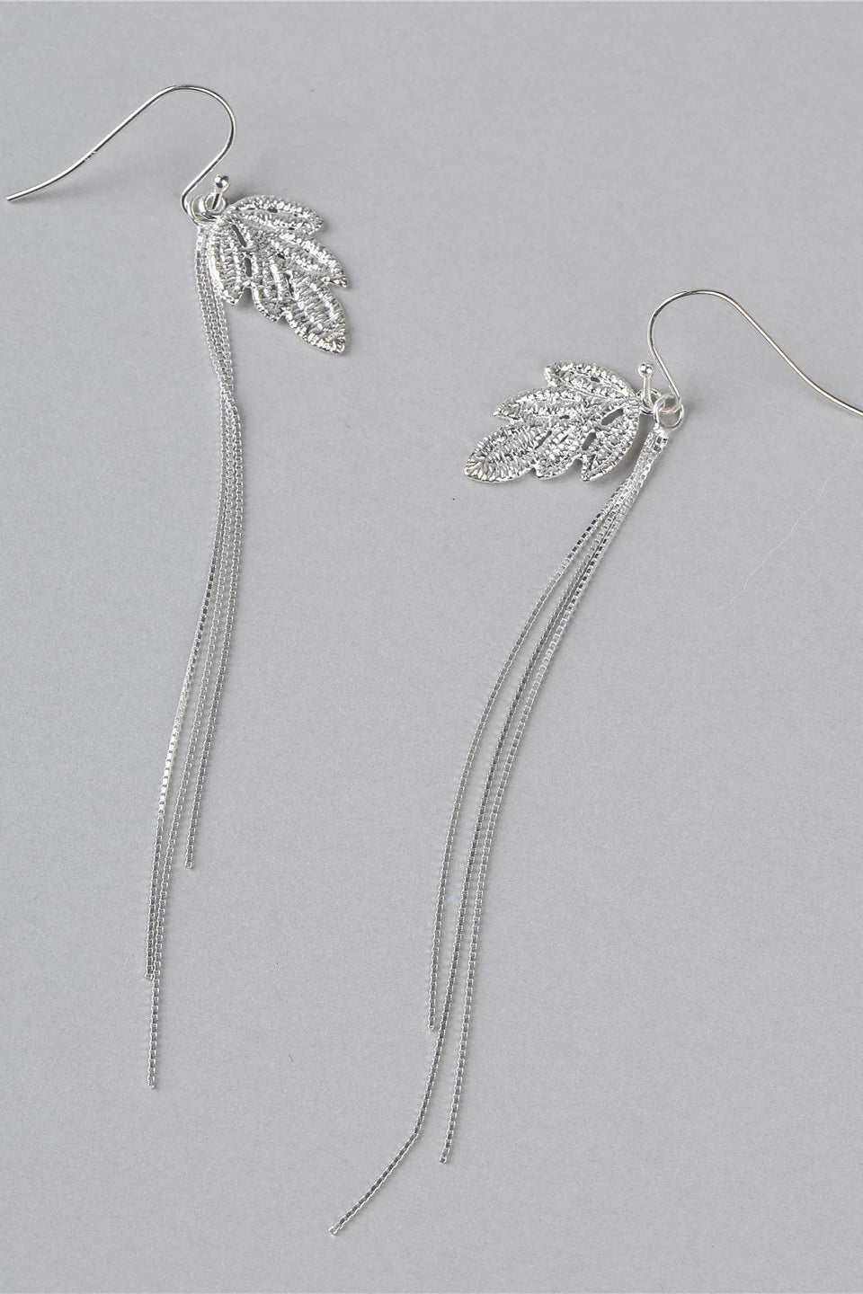 S925レースリーフタッセルピアス　B4564