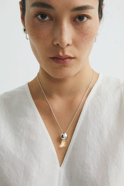 S925ウオータードロップクリスタルピアス　B4247