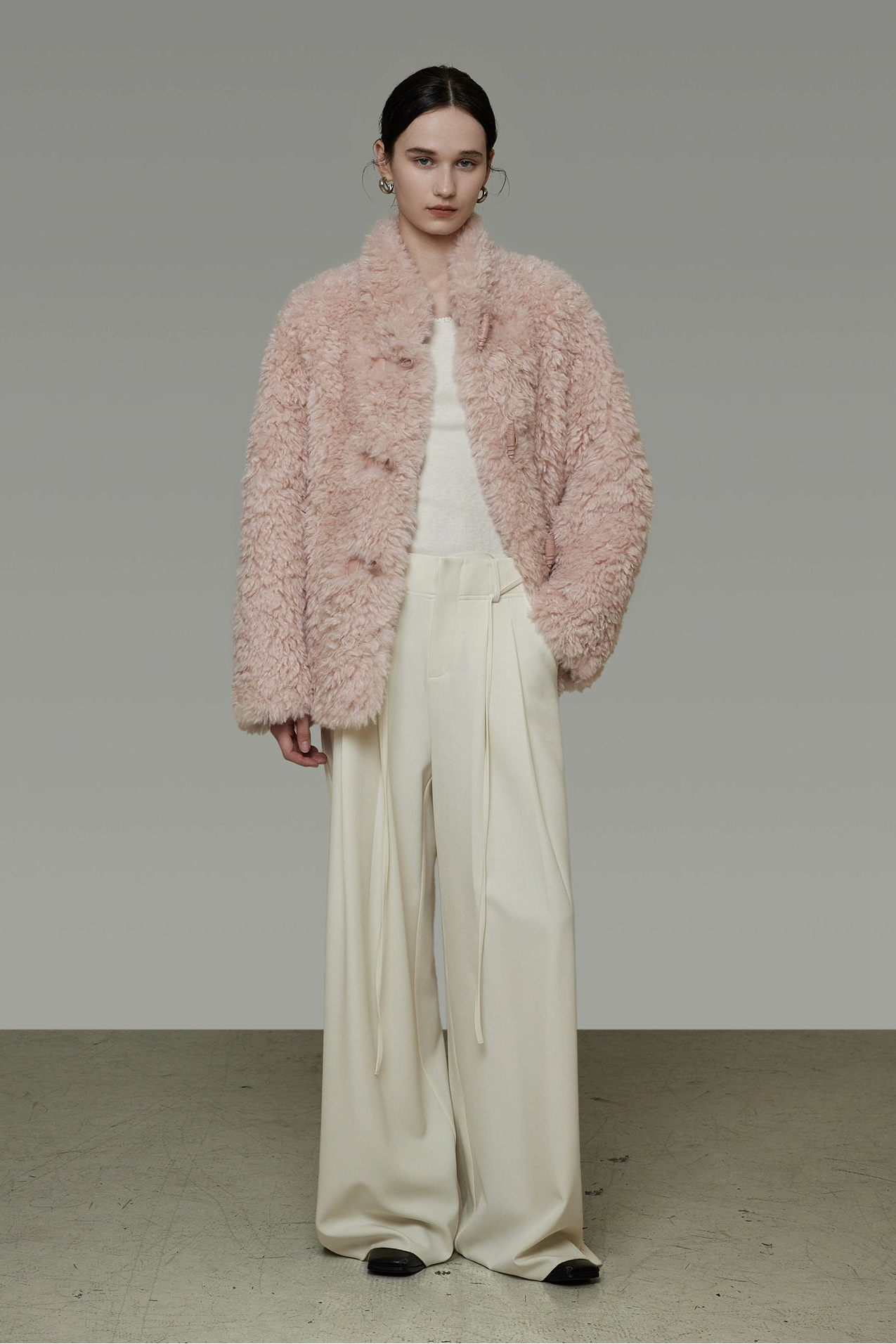 仿羊羔毛寬鬆立領大衣 B4507