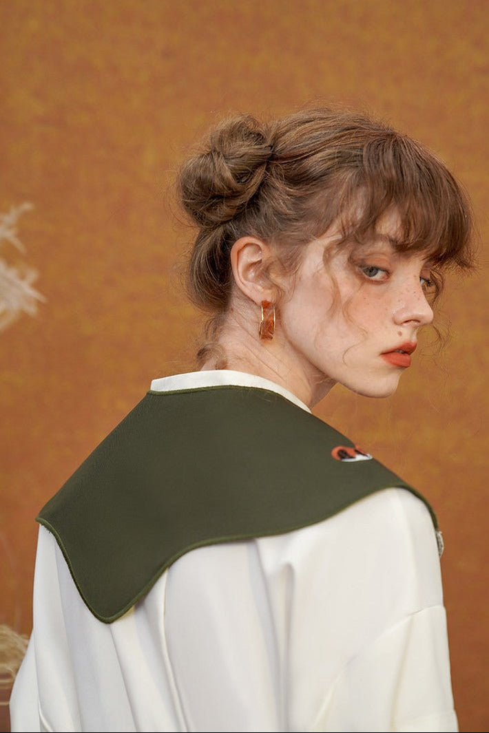 タイガーエンブロイダリーデタッチャブルカラー　B4585