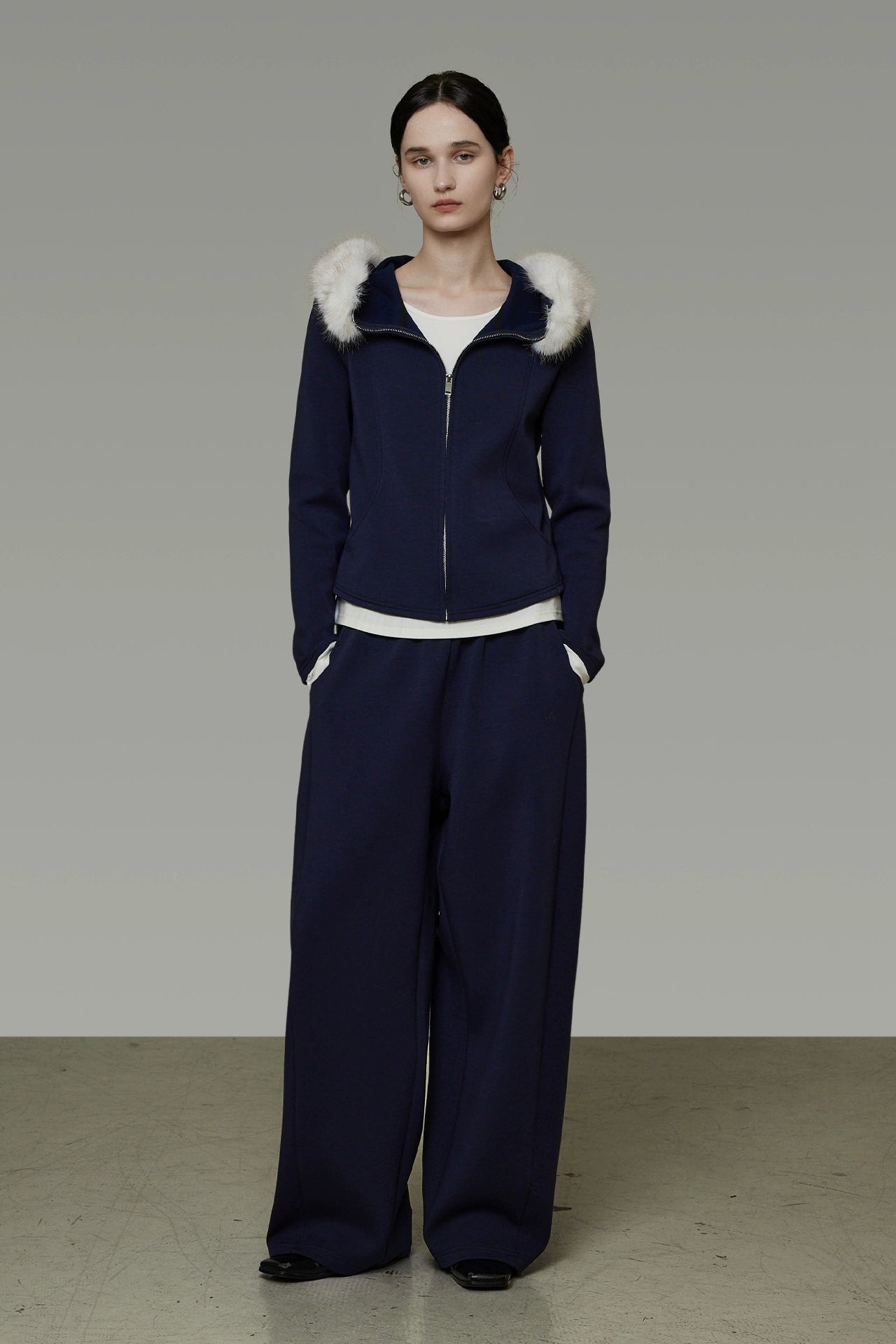 Fur collar fake two-piece top and cropped pants set B4511