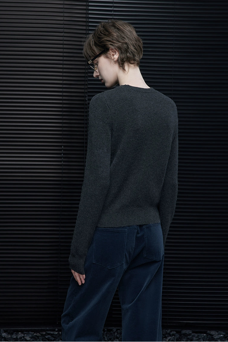 Gray wool cat print sweater B4371