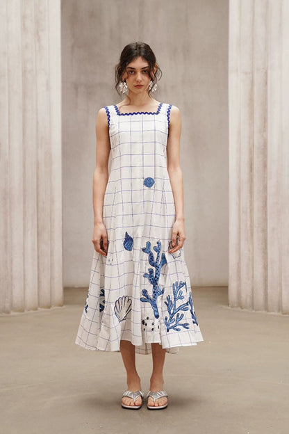 Summer Pine Embroidered Plaid Dress B4793