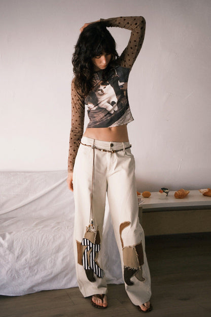 キャットアップリケ刺繡ウオッシュドシミターパンツ　B4592