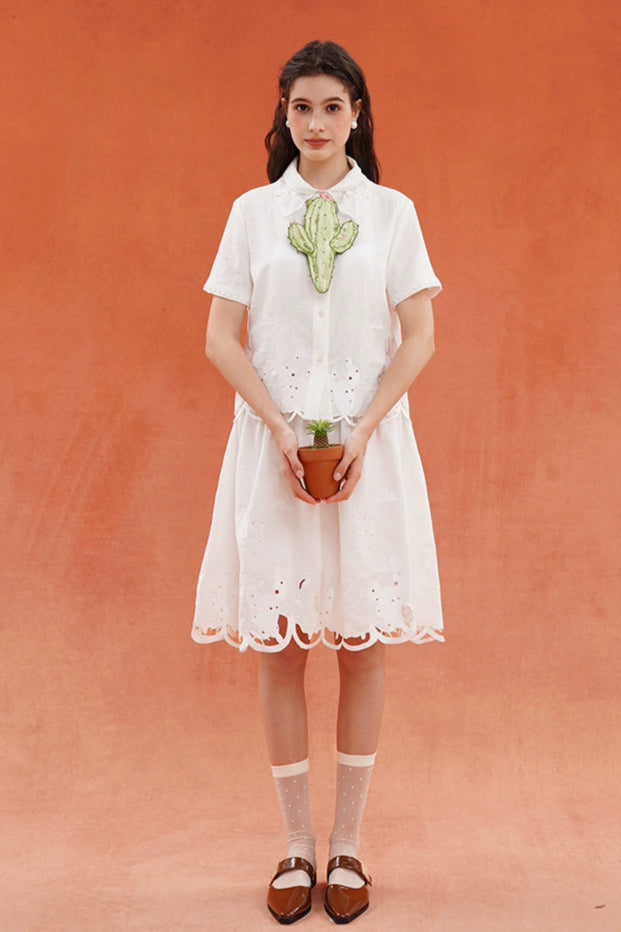 ホワイトカットアウト刺繡ブラウス　B3930