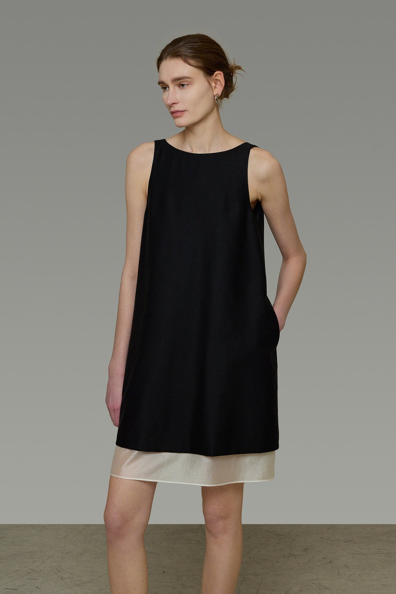 Two-Tone Two-Way Sleeveless Dress B4769