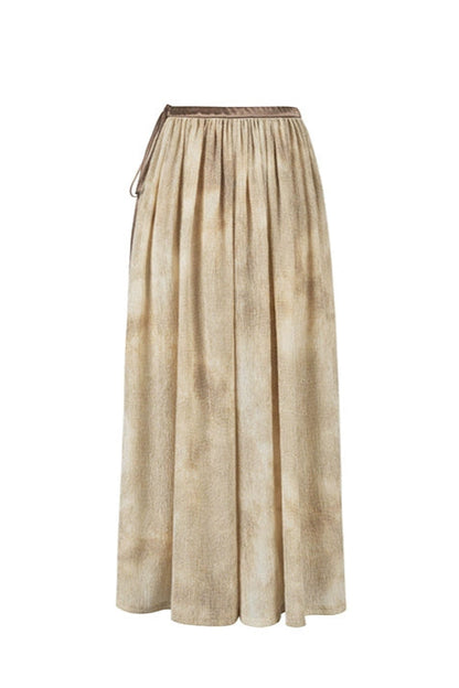 Cropped pants with dense wrinkles B4042