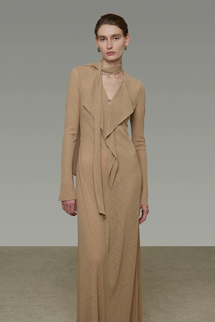 ストリーマーフリル V ネックドレス　B4198