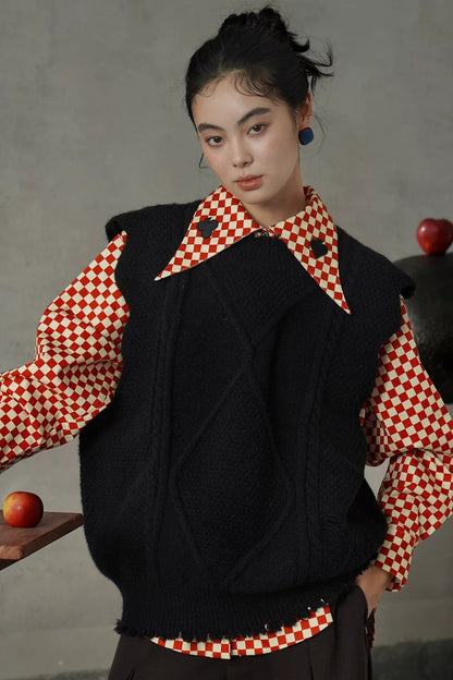 ブラックダイヤモンド柄ニットベスト　B4584