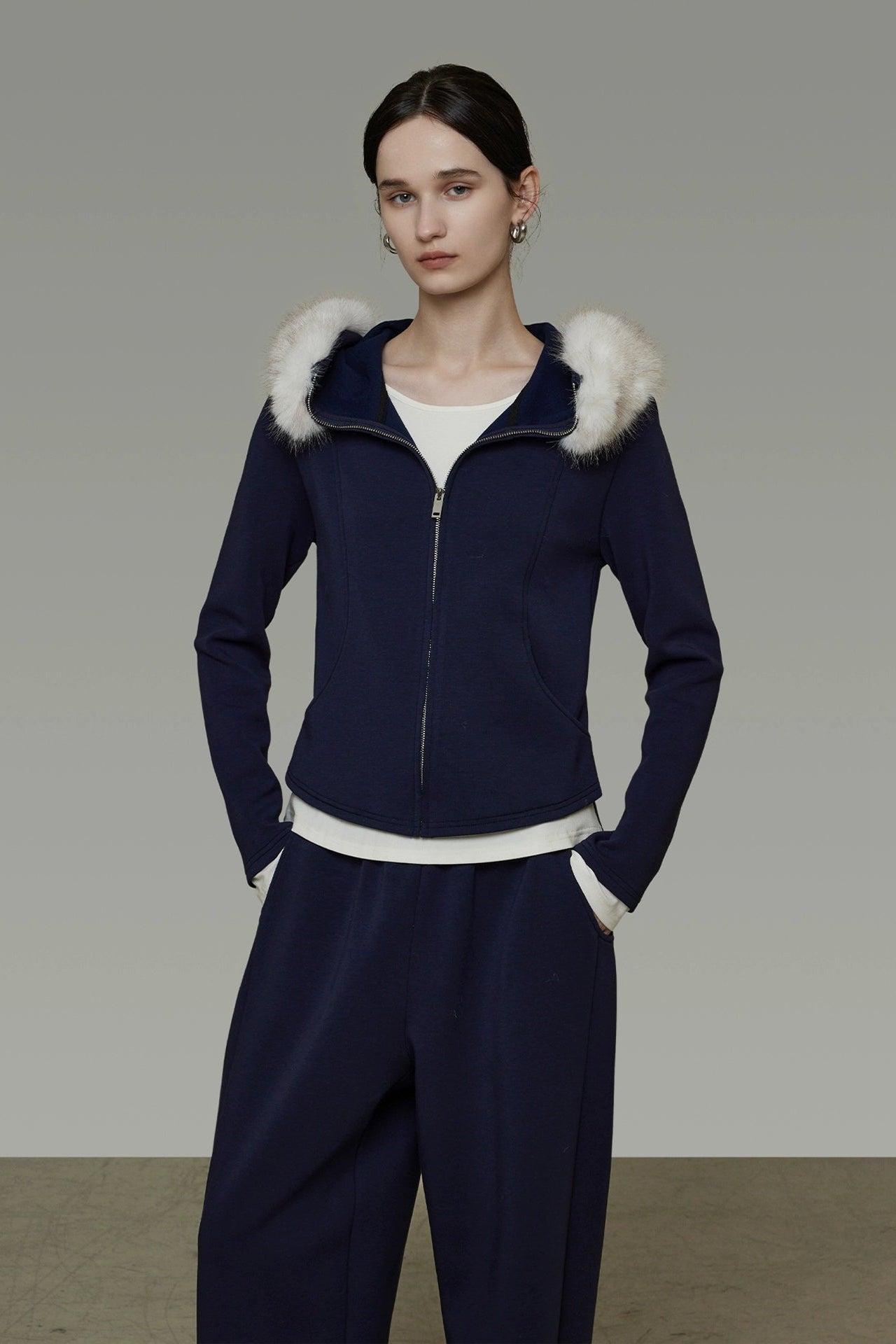 Fur collar fake two-piece top and cropped pants set B4511