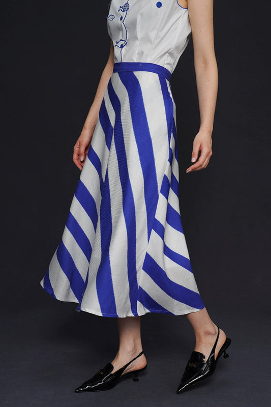 Blue &amp; White Striped Long Skirt B4158