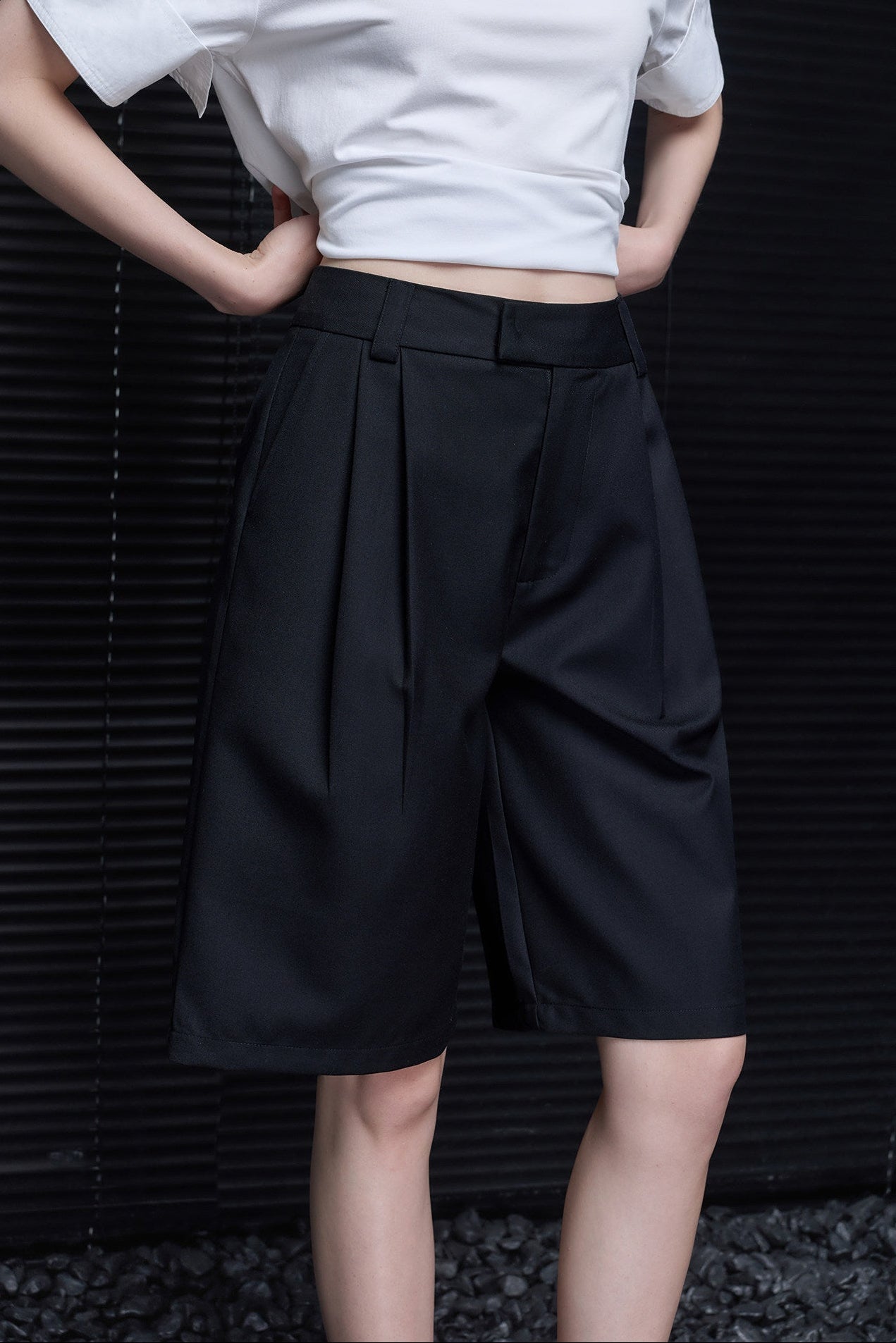 Black Handsome Tailored Half Pants B4820