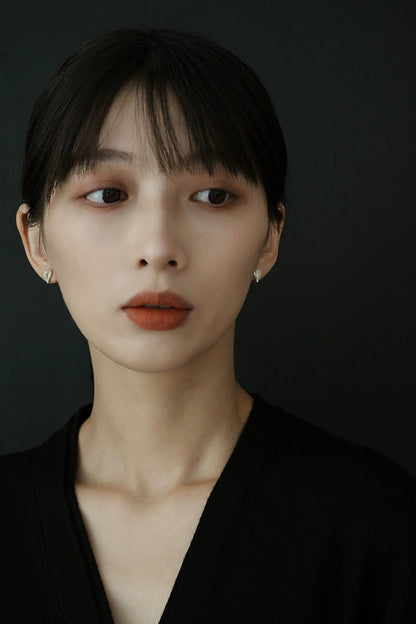 S925ヴィンテージウーブンラブピアス　B4152