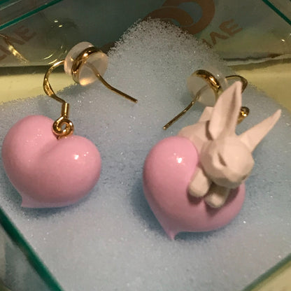 I love rabbit earrings B1699