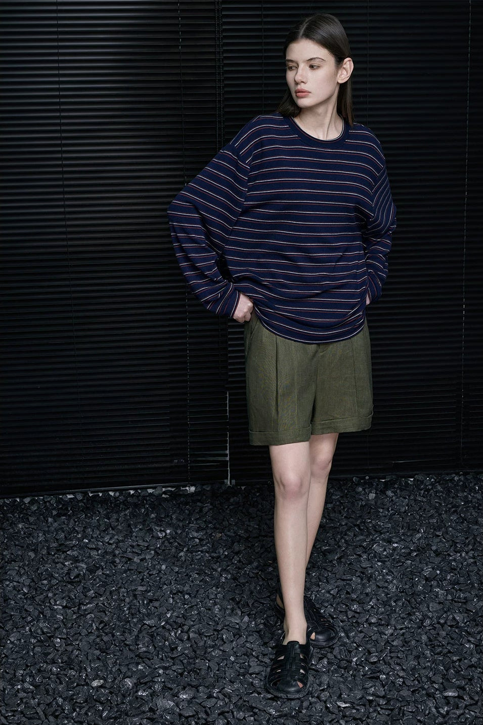 ネイビーブルーストライプルーズ長袖Tシャツ　B4735