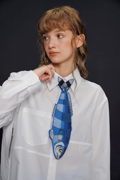 カプリブルーフィッシュヴィンテージ刺繡ネクタイ　B4161