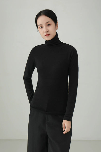 100% ウールウルトラファインハイネックセーター　B4531