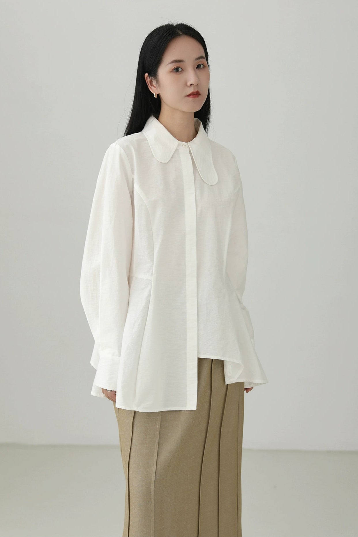 シワ加工コットンイレギュラーハイエンドシャツ　B4272