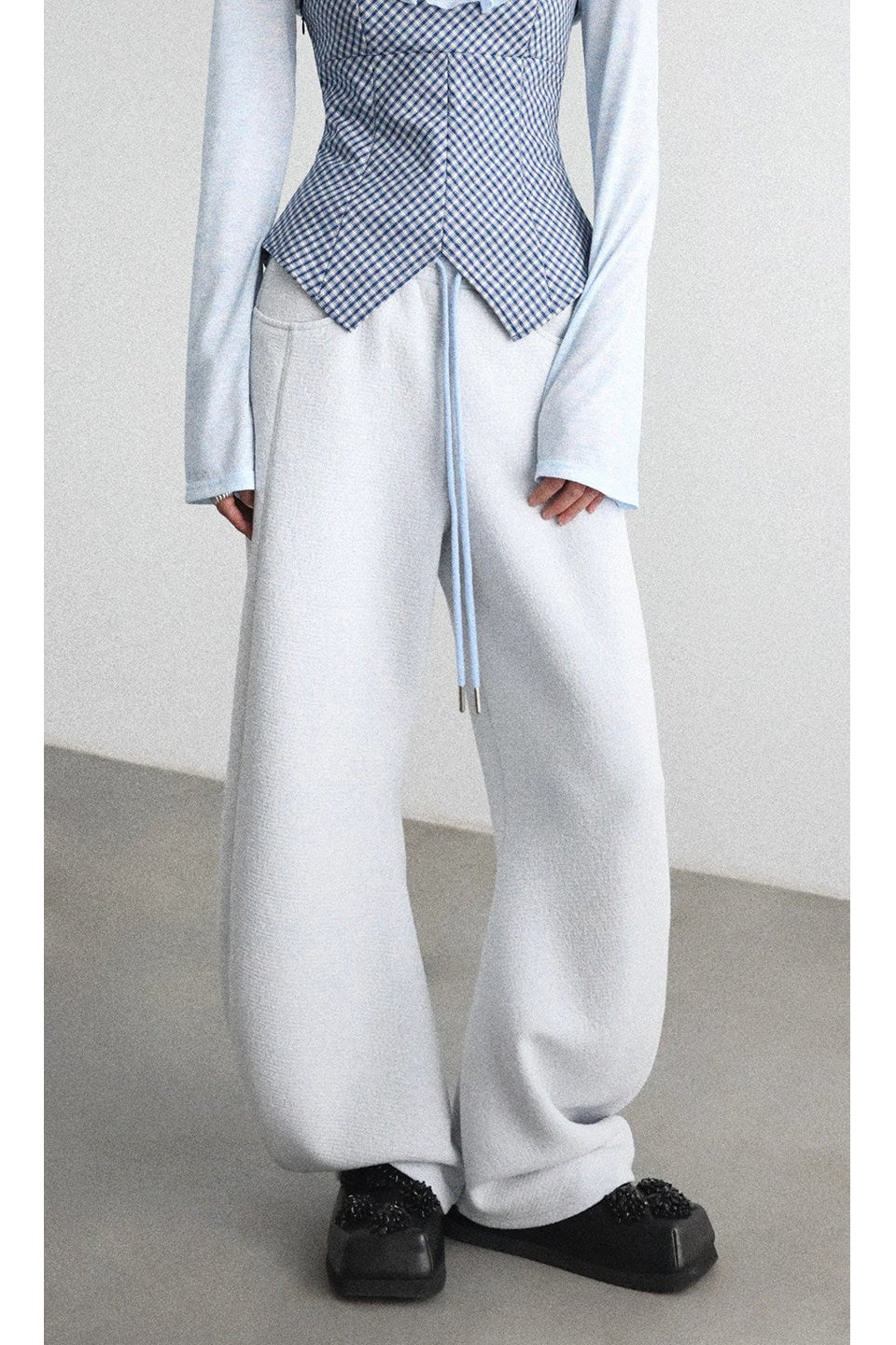 Long Front Short Scimitar Pants B4644