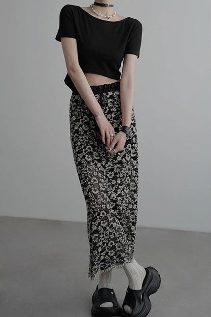 Reverse Charm Short Sleeve T-Shirt B4045