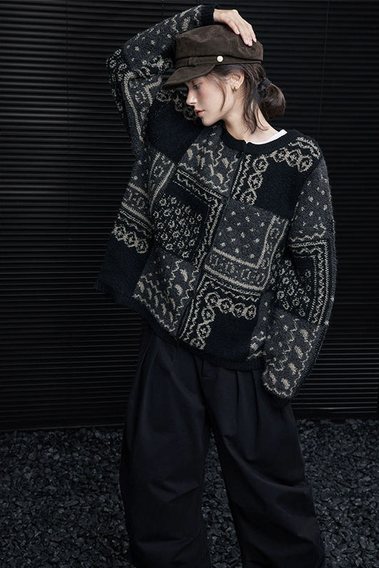 フラワーブラックジャカードニットカーディガン　B4417