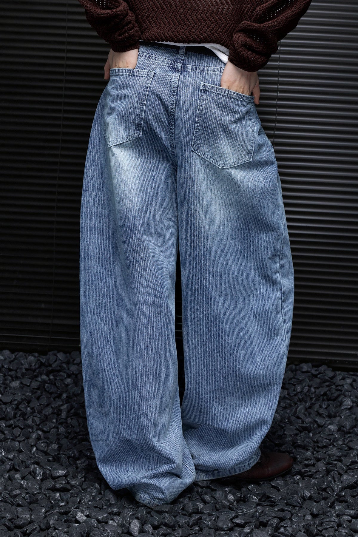 Striped Washed Wide Denim Pants B4956