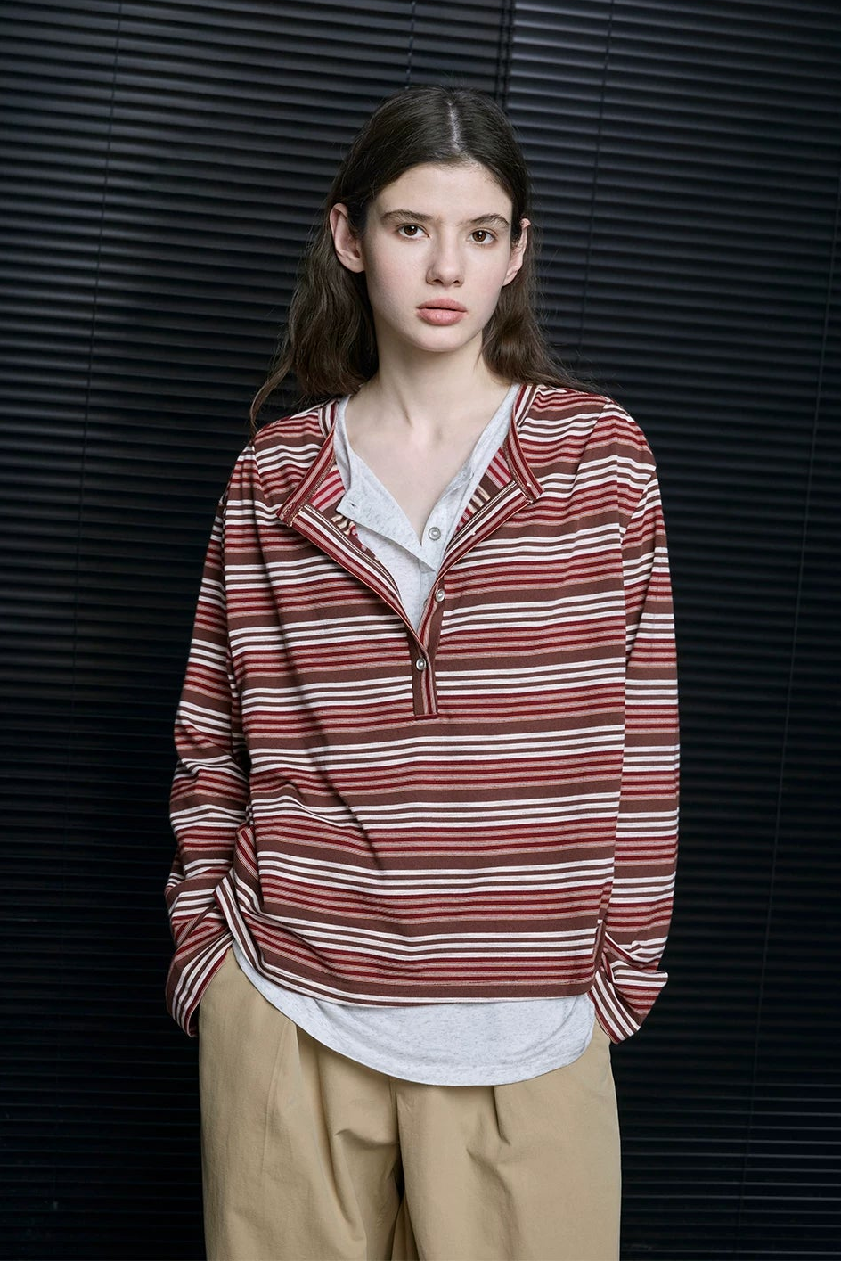 フェイクツーピースストライプ長袖Ｔシャツ　B4679