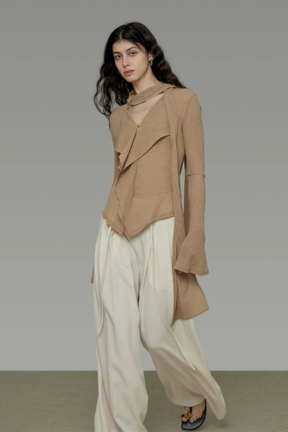 ストリーマーV ネックトップス　B4199