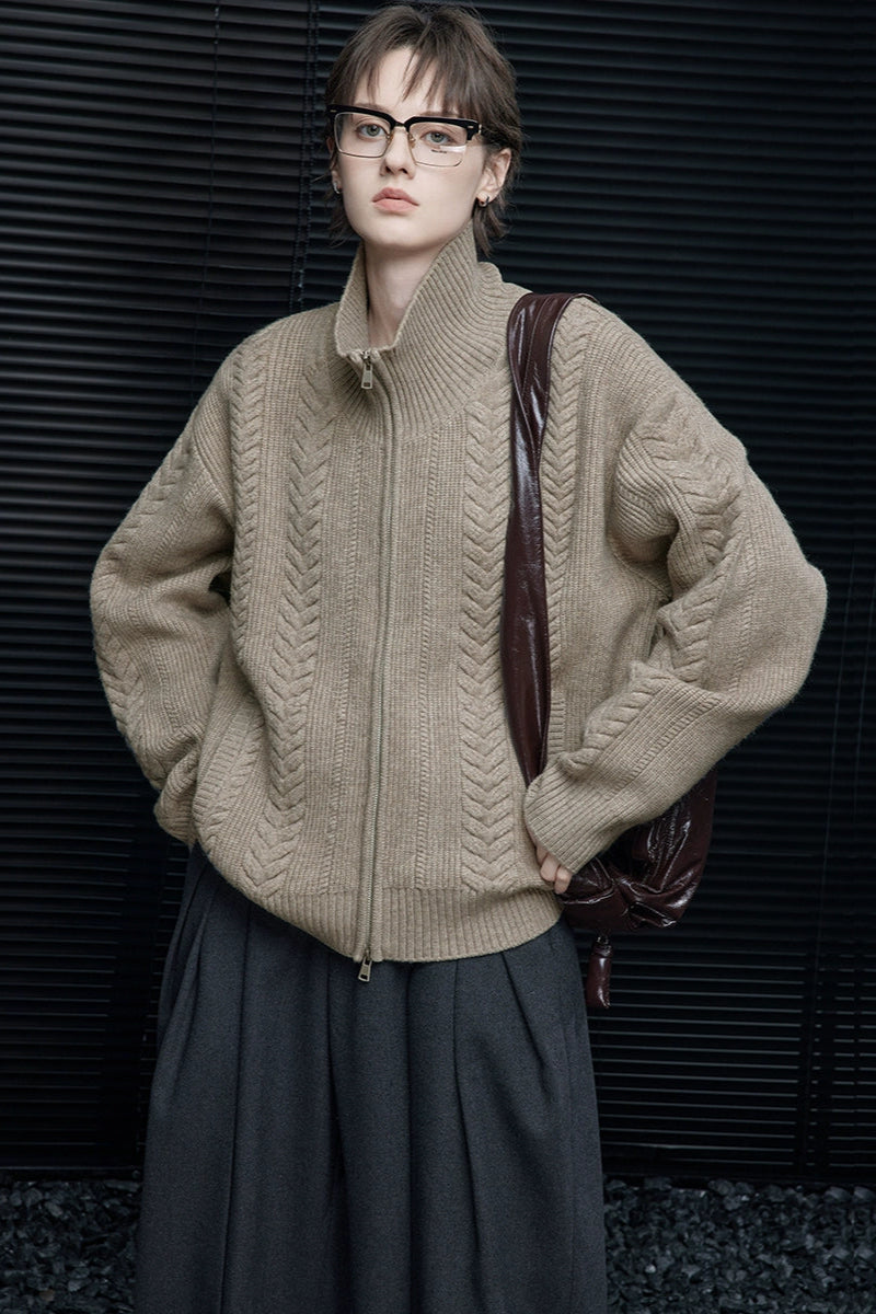 オートミールルーズケーブルニットジャケット　B4362