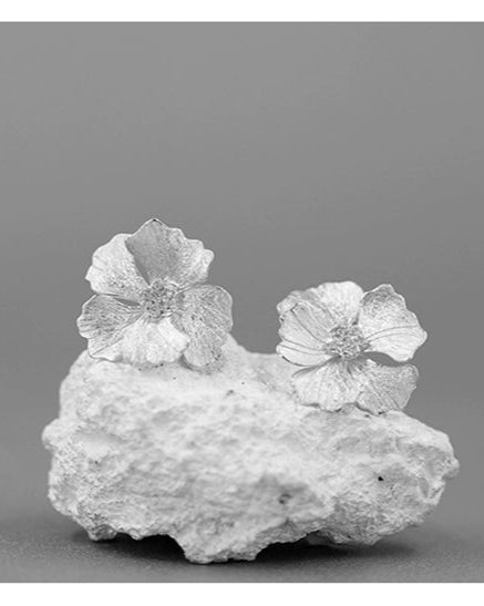 S925花牡丹耳環 B4263