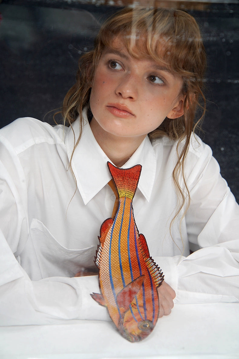 レッドフィッシュヴィンテージ刺繡ボウタイ　B4163