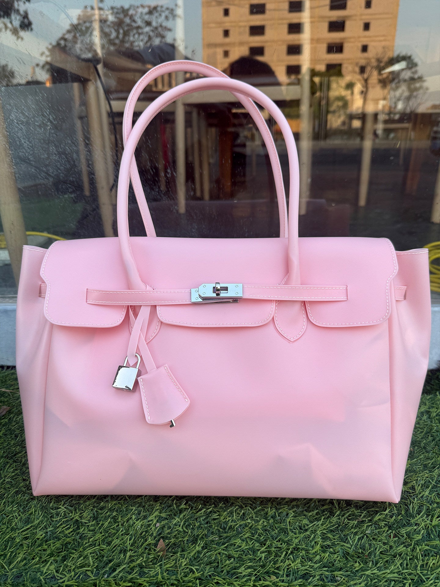 Lumière Jelly Large Tote Bag B4802